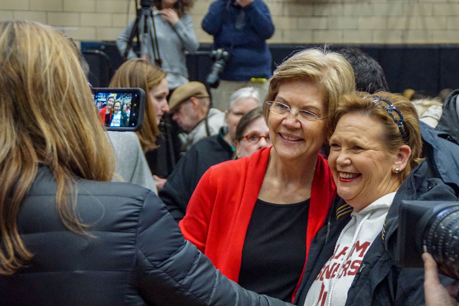 Elizabeth Warren selfie